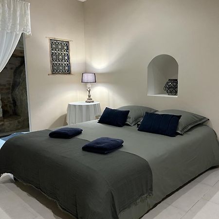 Le Logis D'Hortense Vic-le-Comte Εξωτερικό φωτογραφία