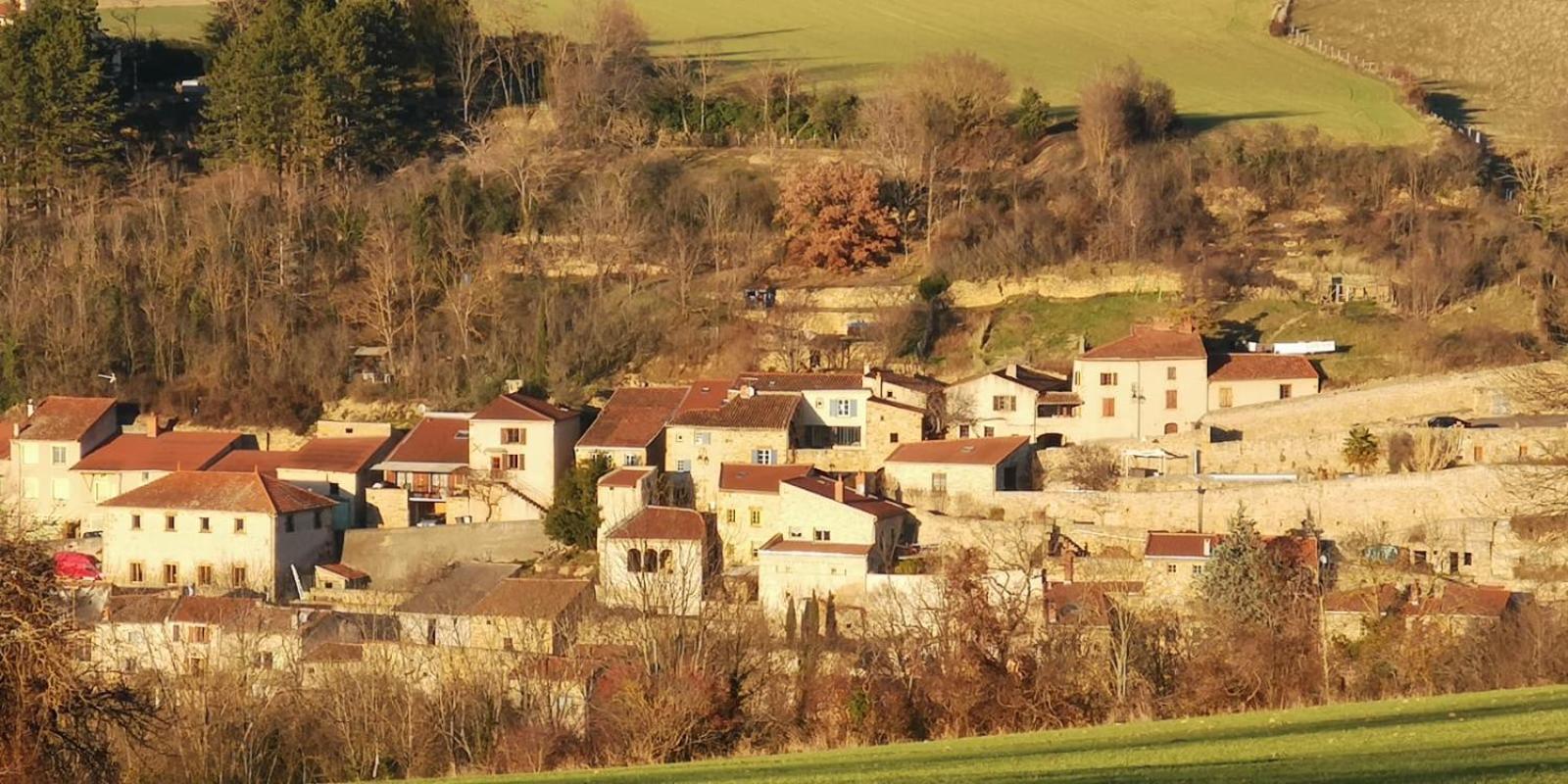 Le Logis D'Hortense Vic-le-Comte Εξωτερικό φωτογραφία